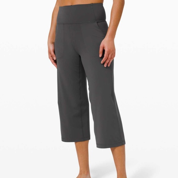 LULULEMON Graphite Grey Align Wide-Leg Super High-Rise Crop 23” Nulu Pants Sz 12 - Picture 1 of 11